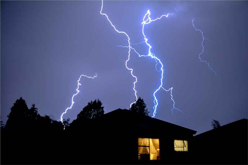 What to Do When Bad Storms Strike Your Home