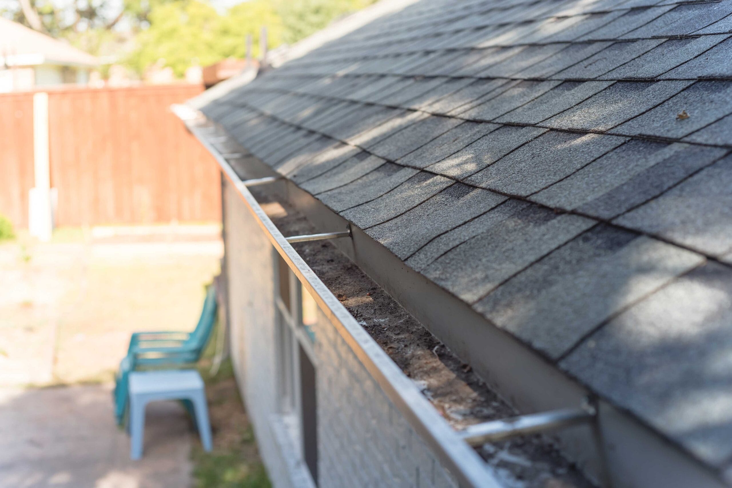 when to replace gutters