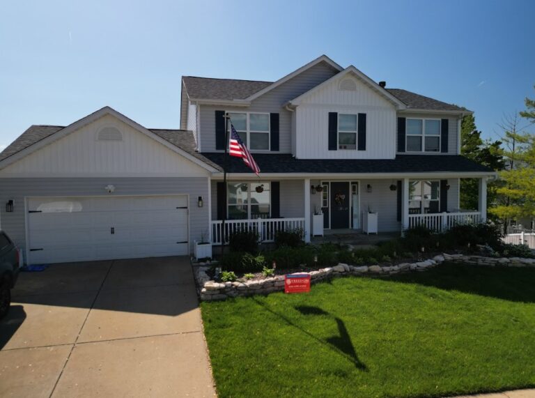 residential roofing services in Weldon Spring, MO