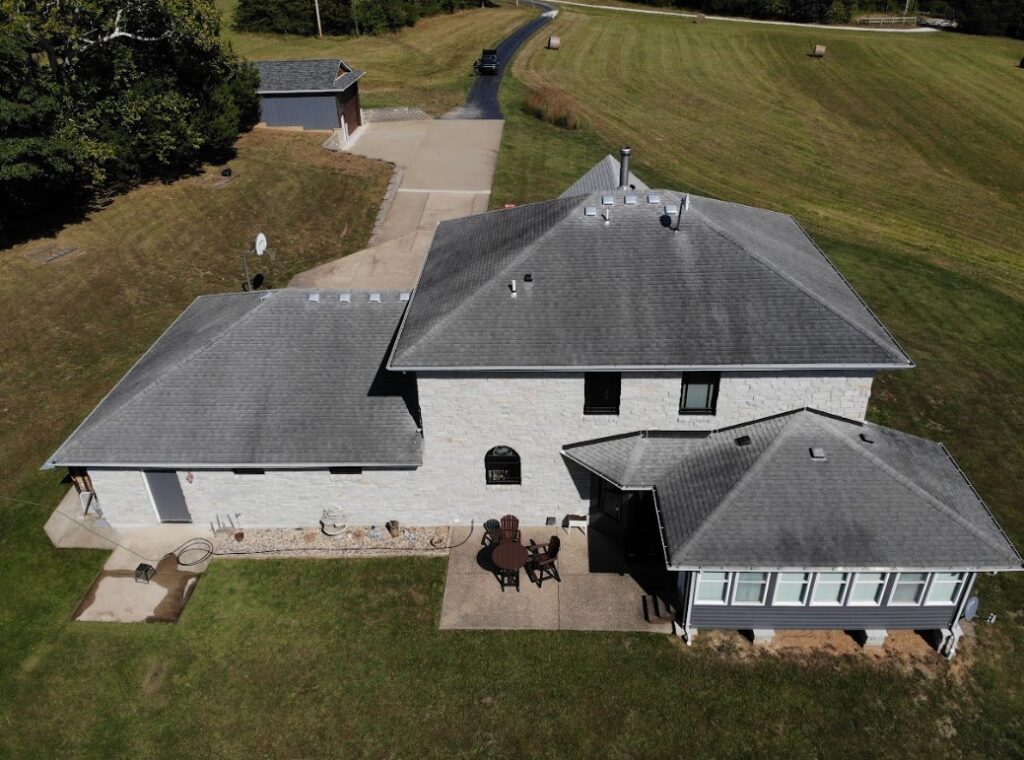 asphalt shingles add value to your home in St. Louis